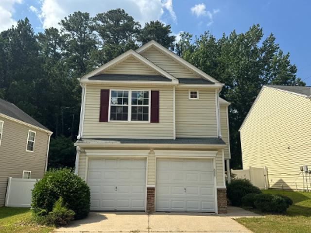 House for sale in Red Oak, Georgia