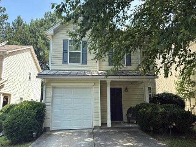 House for sale in Red Oak, Georgia