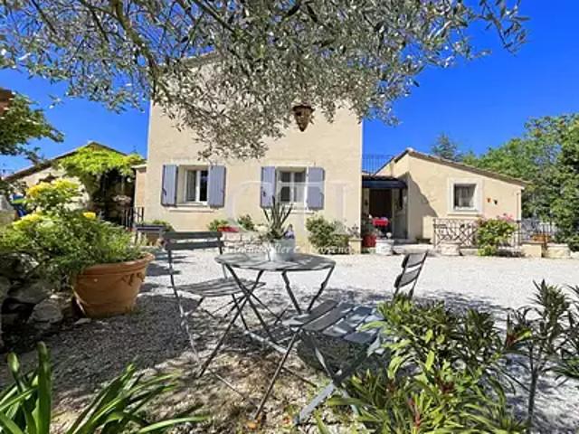Maison vente à Carpentras, Sablet