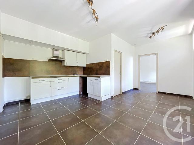 Maison vente à Nîmes, Sabran