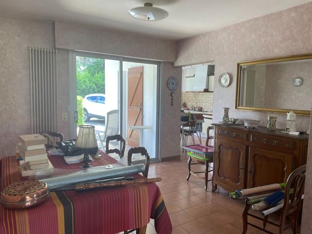 Maison vente à Mont-de-Marsan, Sabres