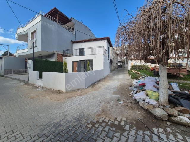 Edremit, Balikesir içerisinde satılık Villa