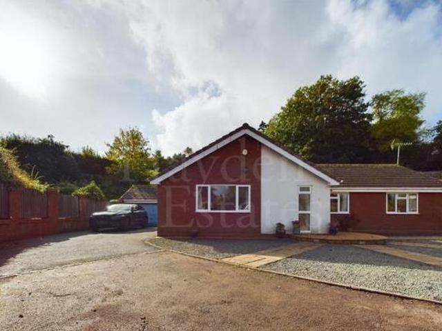 House for sale in Catchems End, Wyre Forest