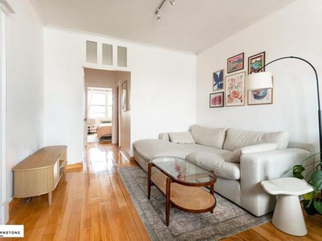 Condo for sale in Arverne, New York