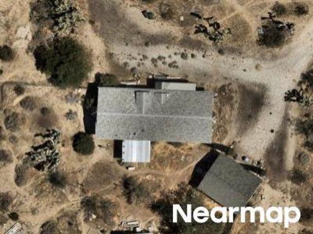 House for sale in Piñon Hills, San Bernardino County
