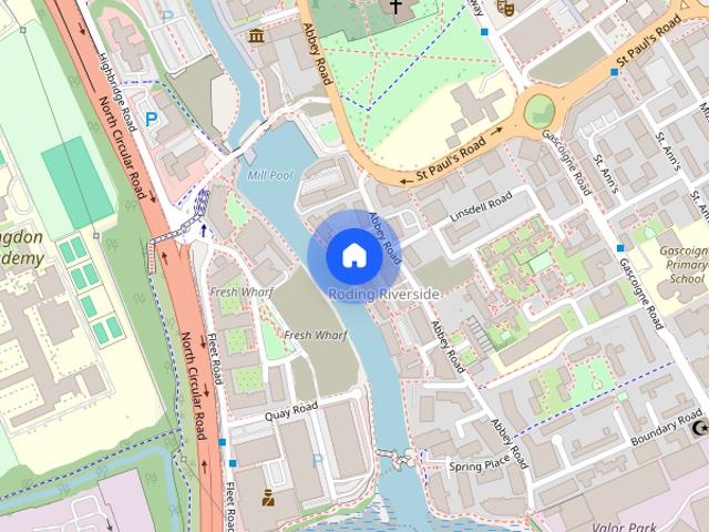 Apartment for rent in Roding Riverside, Greater London