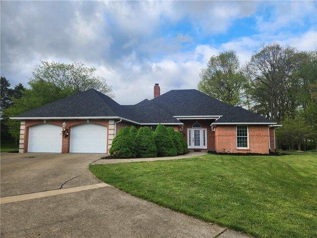 House for sale in Butler