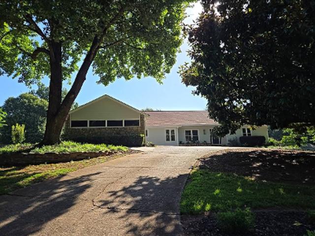 House for sale in Roswell, Georgia