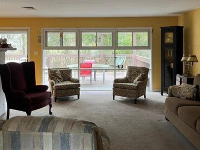 House for sale in Hillsdale