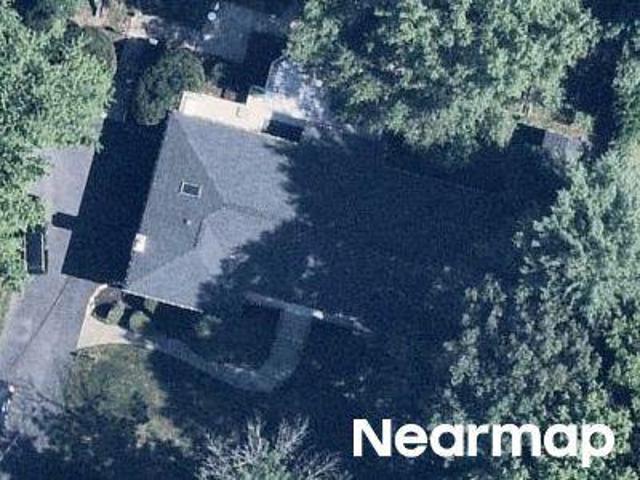 House for sale in Woodcliff Lake, New Jersey