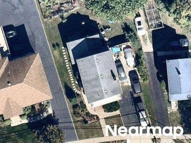 House for sale in Saddle Brook, New Jersey