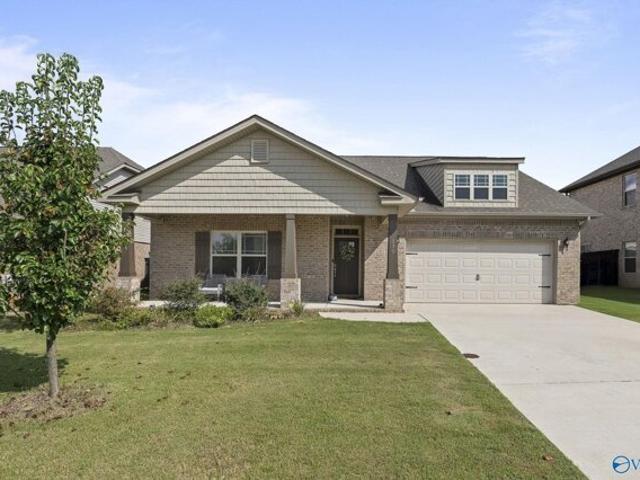 House for sale in New Market, Alabama