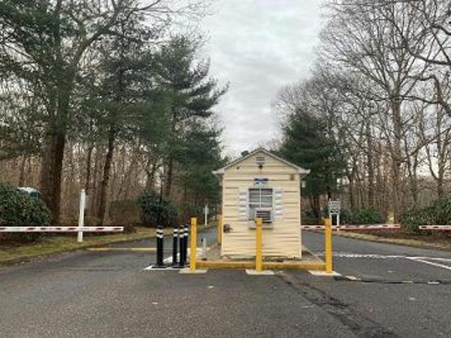 House for sale in Middle Island, New York