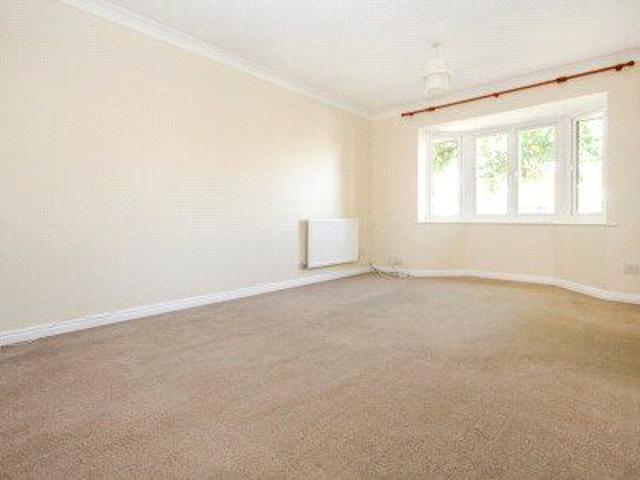 House for rent in Ashford Common, Spelthorne