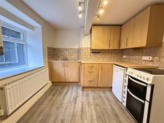 Apartment for rent in West Vale, West Yorkshire