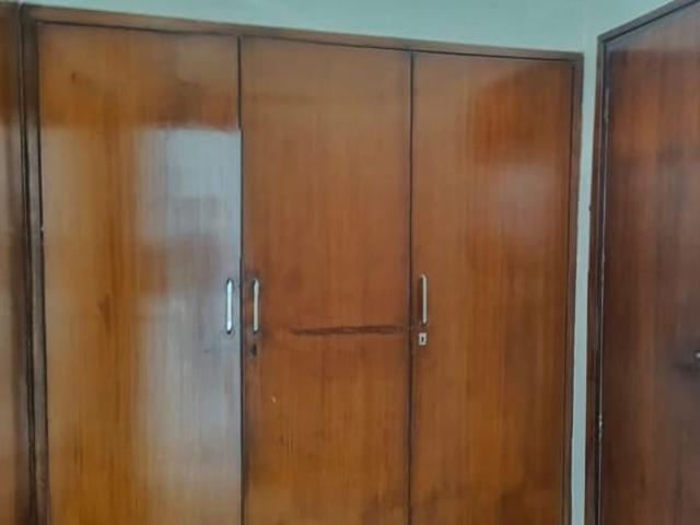 Flat for rent in Deri