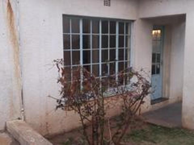 Apartment for rent in Nooitgedacht, Gauteng