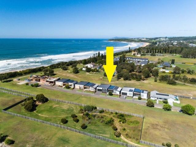 House for sale in Diamond Beach, New South Wales