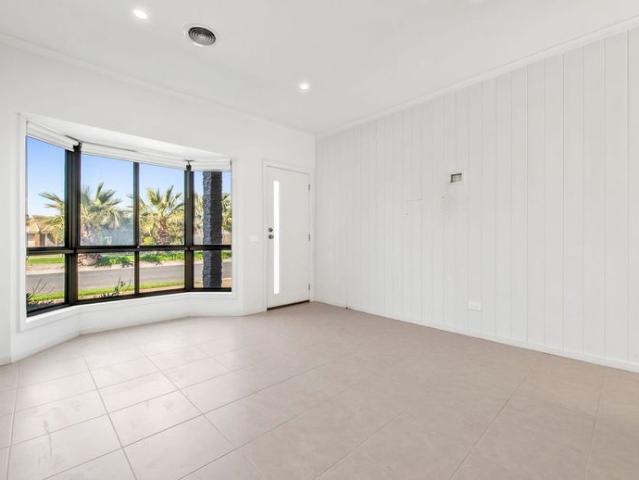 Townhouse for rent in Camerons Creek, Victoria