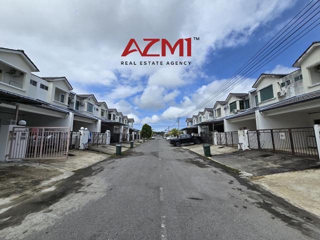 Terraced House for sale in Long Miri, Sarawak