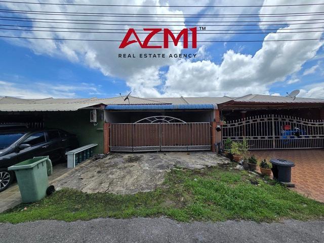 Terraced House for sale in Long Miri, Sarawak