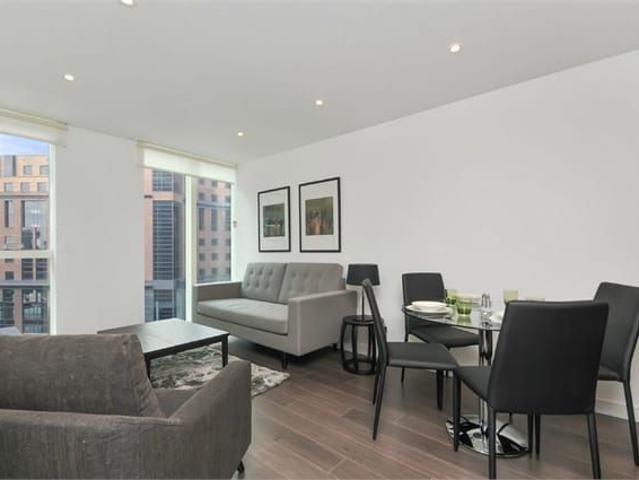Apartment for rent in London Borough of Croydon, Greater London