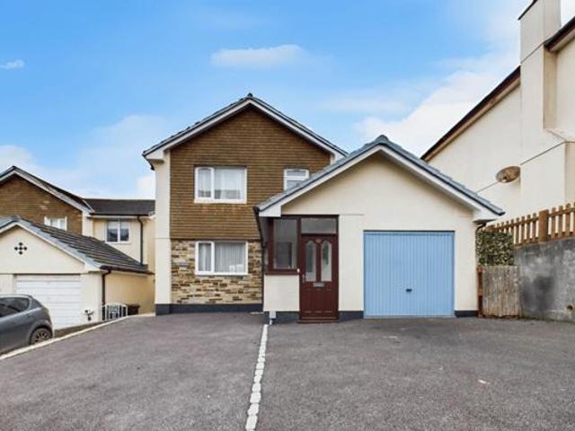 House for sale in Strode, Devon