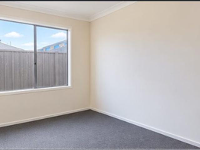 House for rent in Grandview, Melbourne