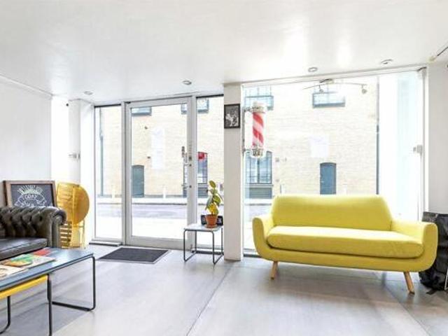 House for rent in Lyons, Greater London