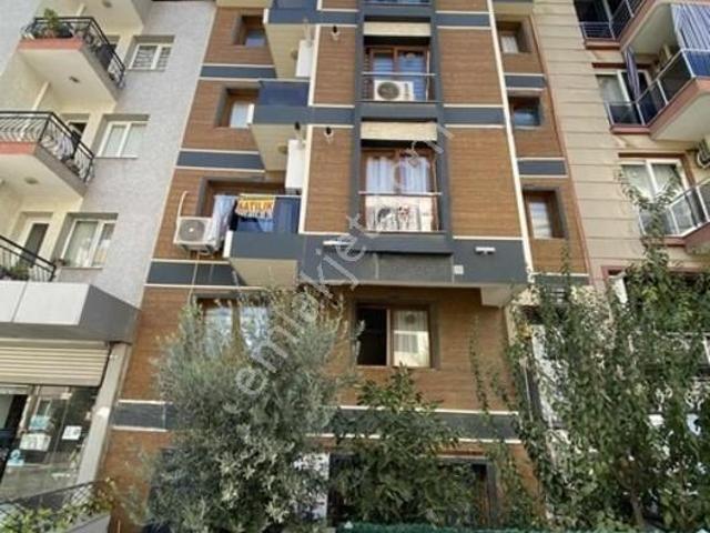 Kuruçeşme Mahallesi, Buca içerisinde satılık mülk