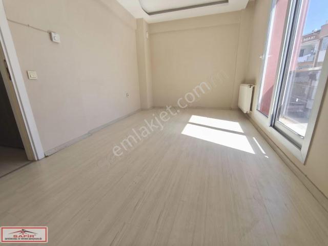 Buca, İzmir içerisinde kiralık mülk