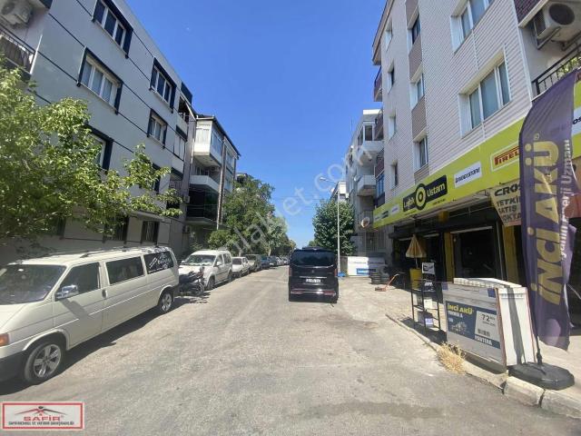 Buca, İzmir içerisinde satılık mülk
