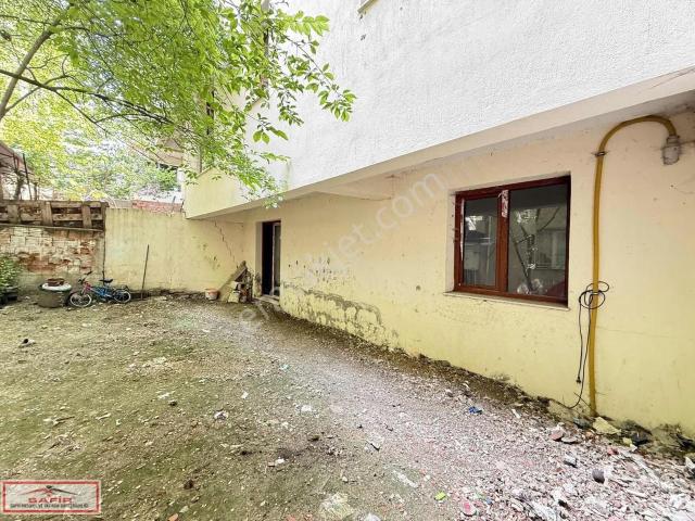 Buca, İzmir içerisinde satılık mülk