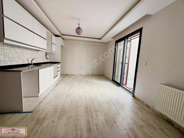 Buca, İzmir içerisinde kiralık mülk