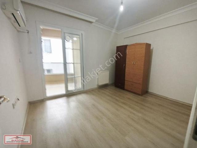 Kuruçeşme Mahallesi, Buca içerisinde kiralık mülk