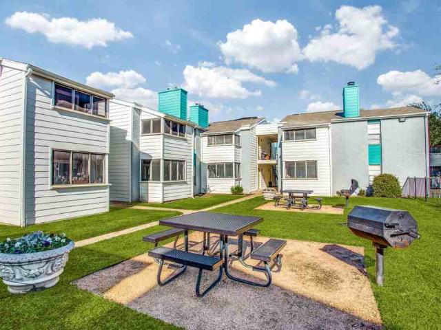 Apartment for rent in Benbrook
