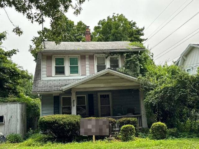 House for sale in Waterbury, Connecticut