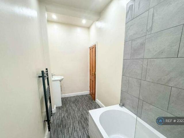 House for rent in Lyons, Greater London