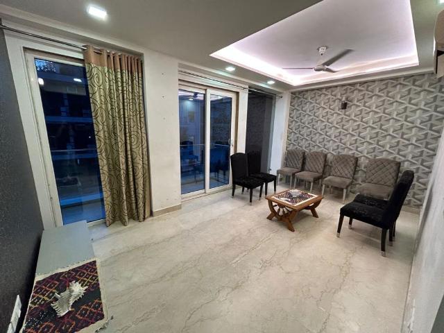 Property for rent in Deri