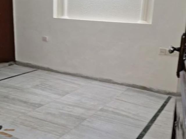 Flat for rent in Deri