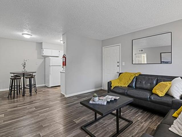 Apartment for rent in Victoria