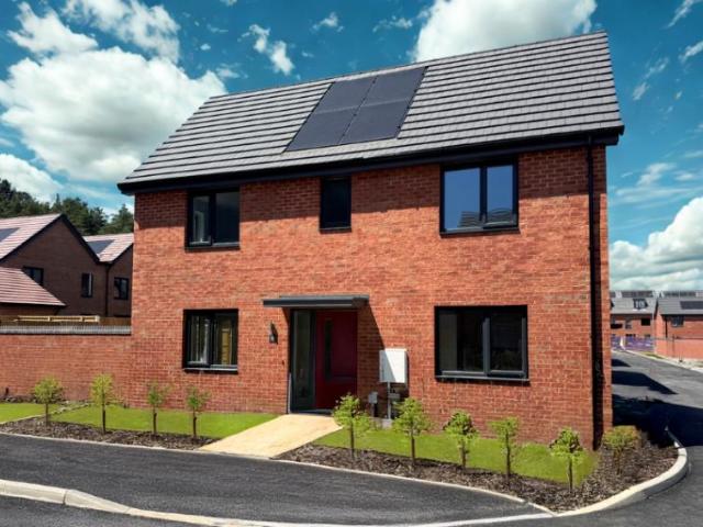 Apartment for sale in Whitehill, Bolton Low Houses