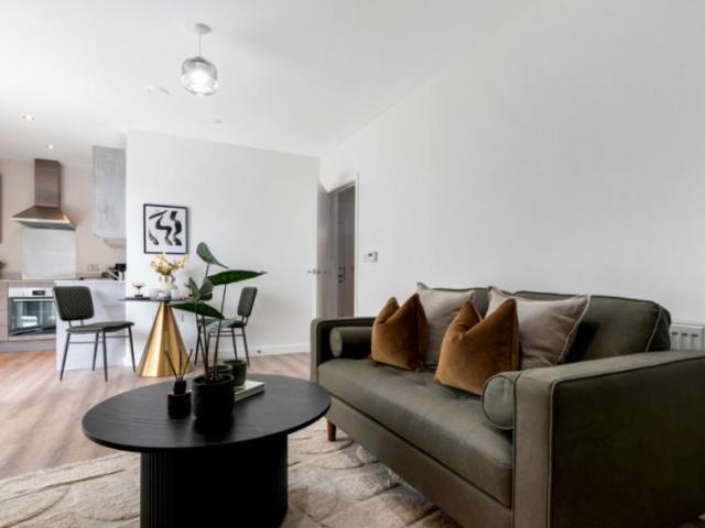 Apartment for sale in Royal Borough of Greenwich, Greater London