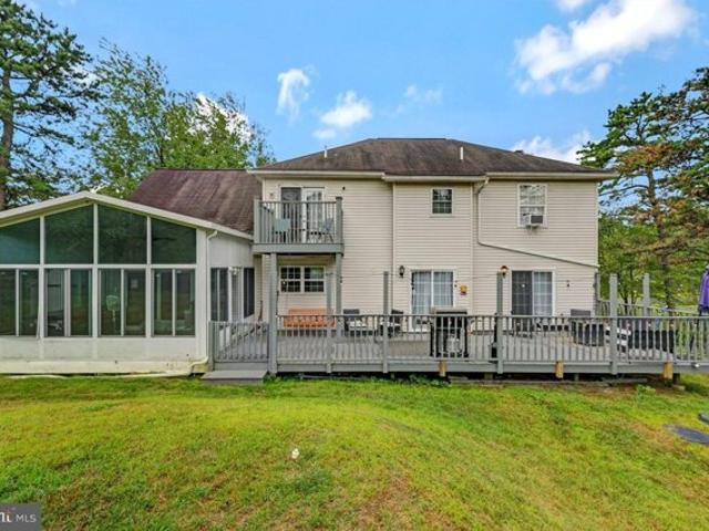 House for sale in Long Pond, Pennsylvania