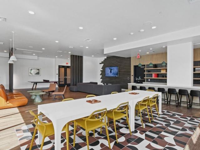 Apartment for rent in Canoga Park, California