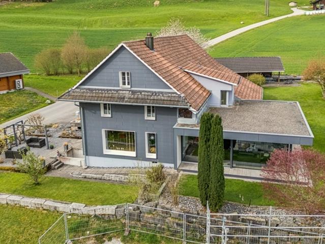 Einfamilienhaus kaufen in Schmiedrued, Aargau