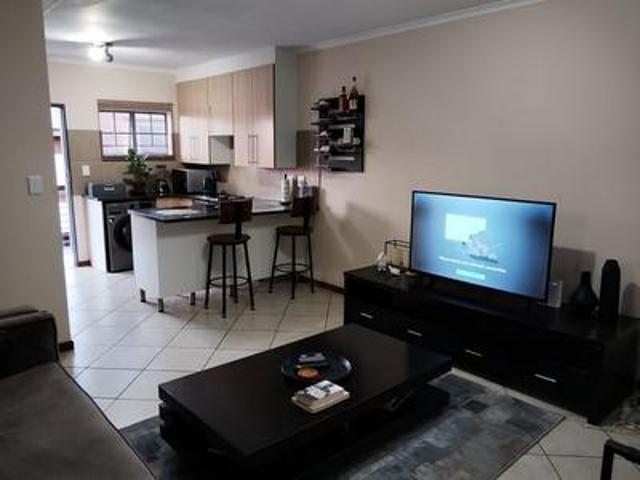 Townhouse for rent in Midrand