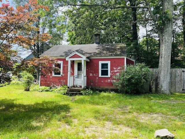 House for sale in Shelton, Connecticut