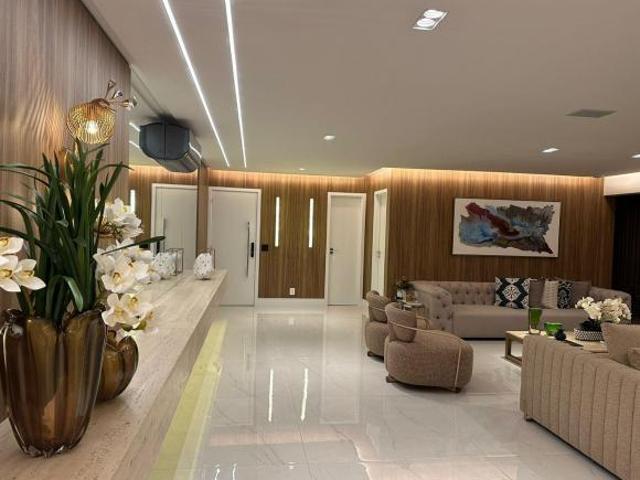 Apartamento venda em Região Geográfica Imediata do Distrito Federal, Região Integrada de Desenvolvimento do Distrito Federal e Entorno