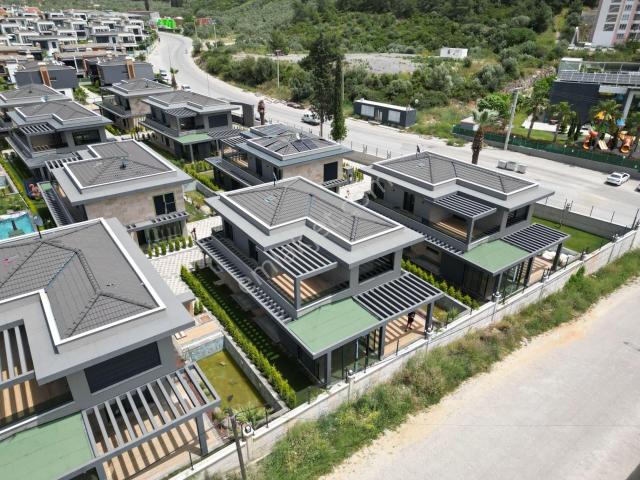 Kuşadasi, Aydin içerisinde satılık Villa